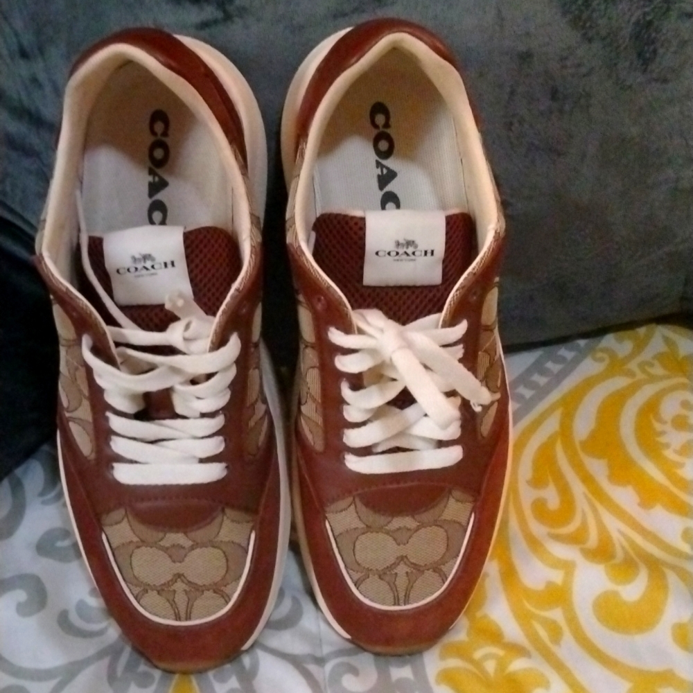 Coach sneakers: Brand New